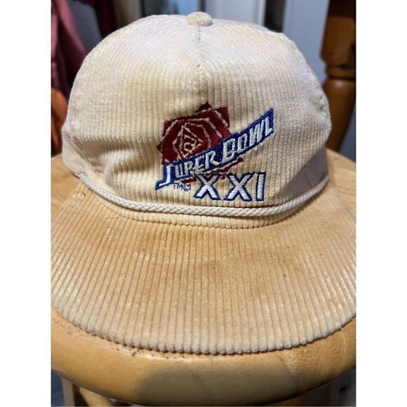 Vintage 1986 Super Bowl Corduroy SnapBack Hat - Picture 1 of 9